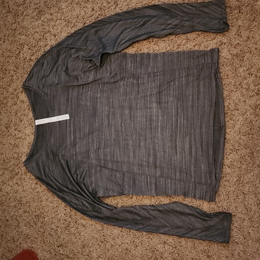 Lululemon shirt